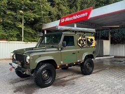 Grün Gebraucht 2003 Land Rover Defender SUV | 25.000 €