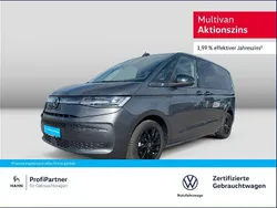 Grau Gebraucht 2024 VW Multivan Style Van / Kleinbus | 59.990 € (Etwas zu teuer)