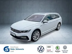 Weiß Gebraucht 2023 VW Passat Elegance Kombi | 39.990 € (Superpreis)
