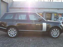 Schwarz Gebraucht 2013 Land Rover Range Rover Autobiography SUV | 29.990 € (Teuer)