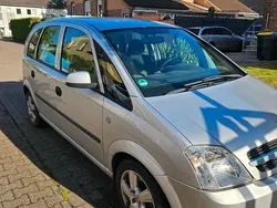 Silber Gebraucht 2005 Opel Meriva Van / Kleinbus | 999 € (Superpreis)
