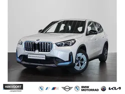 Mineralweiss Gebraucht 2023 BMW iX1 Comfort Edition SUV | 40.990 € (Superpreis)
