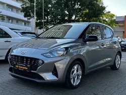 Schwarz Gebraucht 2020 Hyundai i10 Intro Edition Kleinwagen | 11.000 € (Fairer Preis)
