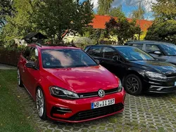 Rot Gebraucht 2019 VW Golf VII R Kombi | 27.200 € (Etwas zu teuer)