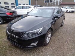 Schwarz Gebraucht 2015 Kia Optima Attract Limousine | 5.400 € (Guter Preis)