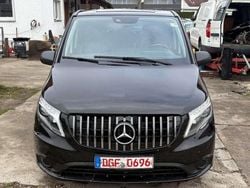 Hellelfenbein Gebraucht 2015 Mercedes Vito Kombi | 11.900 €