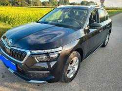 Schwarz Gebraucht 2020 Skoda Kamiq Ambition SUV | 16.900 € (Guter Preis)