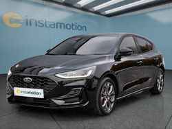 Schwarz Gebraucht 2023 Ford Focus ST-Line Limousine | 22.949 € (Fairer Preis)