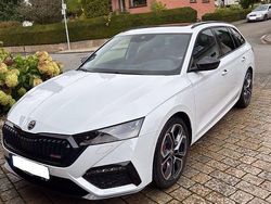 Weiß Gebraucht 2021 Skoda Octavia RS Kombi | 34.800 € (Etwas zu teuer)