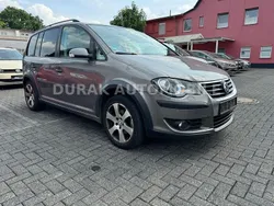Grau Gebraucht 2007 VW Touran Cross Van / Kleinbus | 1.700 € (Superpreis)