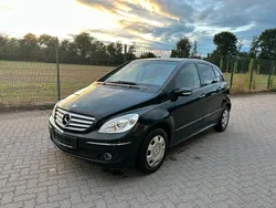 Schwarz Gebraucht 2005 Mercedes B170 Van / Kleinbus | 2.100 €