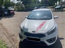 Weiß Gebraucht 2017 Kia ProCeed GT-Challenge Kleinwagen | 16.800 € (Etwas zu teuer)