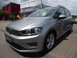 Silber Gebraucht 2015 VW Golf VII Comfortline Kombi | 12.989 € (Fairer Preis)