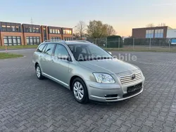 Silber Gebraucht 2006 Toyota Avensis Sol Kombi | 2.700 € (Fairer Preis)