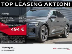 Grau Gebraucht 2024 Audi Q8 e-tron Advanced SUV | 59.870 € (Guter Preis)