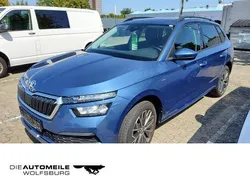 Titanblau metallic Gebraucht 2021 Skoda Kamiq Clever SUV | 17.980 € (Fairer Preis)