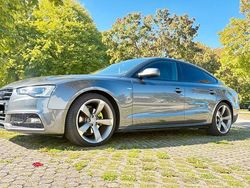 Grau Gebraucht 2015 Audi A5 Sportback S-Line Kleinwagen | 21.900 €