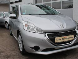 Silber Gebraucht 2014 Peugeot 208 Active Kleinwagen | 4.999 € (Fairer Preis)