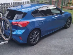 Blau Gebraucht 2019 Ford Focus ST-Line Limousine | 17.500 € (Fairer Preis)