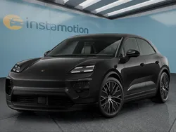 Schwarz Neu 2025 Porsche Macan SUV | 105.299 € (Superpreis)