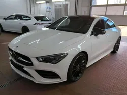 Weiß Gebraucht 2022 Mercedes CLA200 AMG line Limousine | 31.892 €