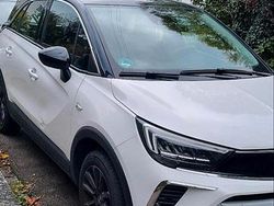 Weiß Gebraucht 2021 Opel Crossland X SUV | 12.000 € (Etwas zu teuer)