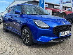 Frontier blue pearl metallic Gebraucht 2025 Suzuki Swift Comfort+ Kleinwagen | 21.780 € (Teuer)