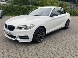 Weiß Gebraucht 2015 BMW M235 M Performance Coupé | 29.800 € (Fairer Preis)