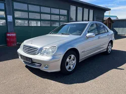Silber Gebraucht 2005 Mercedes C180 Limousine | 3.999 € (Fairer Preis)