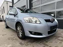 Light blue Gebraucht 2009 Toyota Auris Life Limousine | 4.999 € (Fairer Preis)