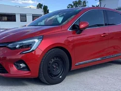 Rot Gebraucht 2021 Renault Clio V Intens Kleinwagen | 11.990 € (Fairer Preis)