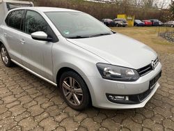 Silber Gebraucht 2014 VW Polo Comfortline Limousine | 4.899 € (Guter Preis)
