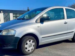 Silber Gebraucht 2008 VW Fox Kleinwagen | 1.000 € (Guter Preis)