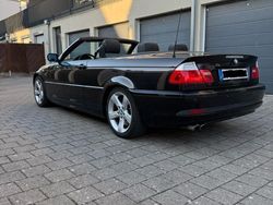 Schwarz Gebraucht 2003 BMW 330 Cabriolet Performance Cabrio | 16.700 € (Fairer Preis)