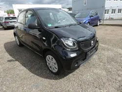 Schwarz Gebraucht 2017 Smart ForFour Passion Limousine | 9.900 € (Guter Preis)