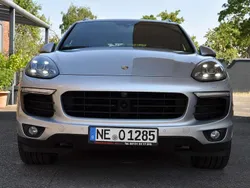 Silber Gebraucht 2017 Porsche Cayenne S Platinum Edition SUV | 49.997 €