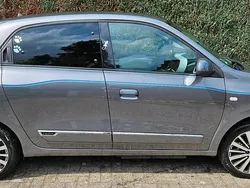 Grau Gebraucht 2022 Renault Twingo Intens Kleinwagen | 11.000 € (Guter Preis)