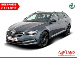 Grau Gebraucht 2020 Skoda Superb Kombi | 25.890 € (Fairer Preis)