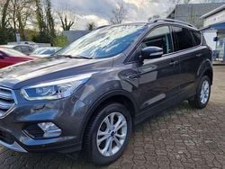 Grau Gebraucht 2020 Ford Kuga Titanium SUV | 19.990 € (Fairer Preis)