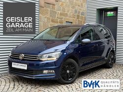 Blau Gebraucht 2017 VW Touran Comfortline Van / Kleinbus | 14.444 € (Guter Preis)