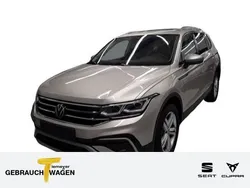 Silber Gebraucht 2024 VW Tiguan Allspace Elegance SUV | 40.780 € (Guter Preis)