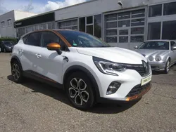 Weiß (metallic) Gebraucht 2021 Renault Captur Intens SUV | 17.990 € (Fairer Preis)