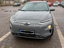 Grau Gebraucht 2020 Hyundai Kona SUV | 13.700 € (Fairer Preis)