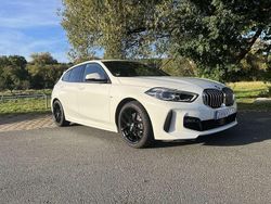 Weiß Gebraucht 2020 BMW 118 M Sport Kleinwagen | 22.100 € (Teuer)