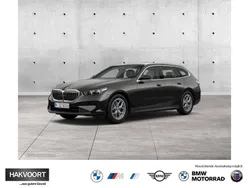 Sophistograu brillanteffekt metalli c Neu 2025 BMW 520 Comfort Edition Kombi | 62.330 € (Superpreis)