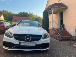 Weiß Gebraucht 2017 Mercedes C63S AMG AMG Kombi | 51.500 € (Fairer Preis)