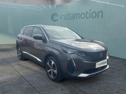 Grau Gebraucht 2022 Peugeot 5008 Allure Van / Kleinbus | 29.740 € (Etwas zu teuer)