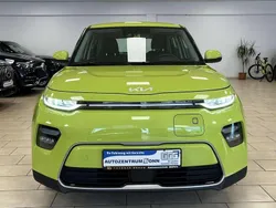 Grün Gebraucht 2021 Kia Soul EV Edition 7 SUV | 14.000 € (Guter Preis)