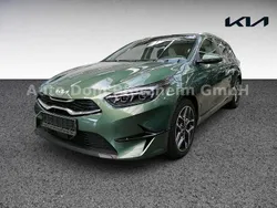 Grün Gebraucht 2024 Kia Ceed Sportswagon Spirit Kombi | 27.890 € (Fairer Preis)