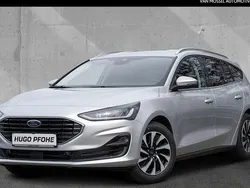 Silber Gebraucht 2024 Ford Focus Titanium Kombi | 22.940 € (Guter Preis)